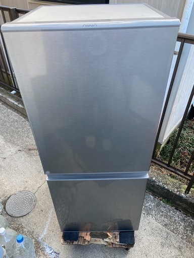 258 送料設置無料 アクア 新生活 冷蔵庫 126L 21年 258 送料設置無料