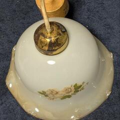 花柄ランプ ガラス ペンダントライトの画像