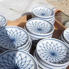 小皿35枚、9，5x9，5x12，5、おしんこなどに、食堂、居酒屋さんの画像
