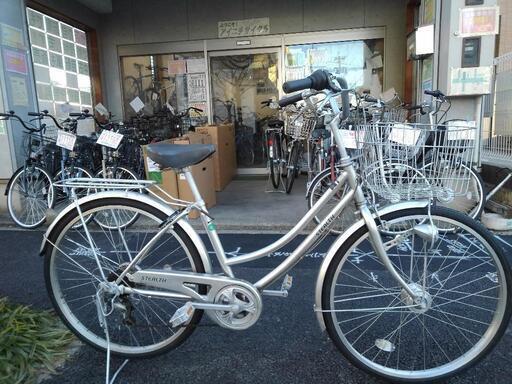 中古自転車３３９８　前後タイヤ新品！　２６インチ　６段ギヤ　LEDオートライト　\n