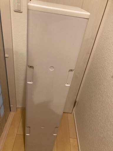 ガチャガチャ本体