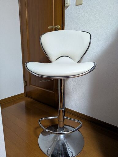 ハイチェア　2つで4,000円