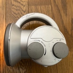 ラジオが聴ける懐中電灯の画像