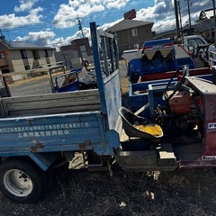 ダンプ運搬車の画像
