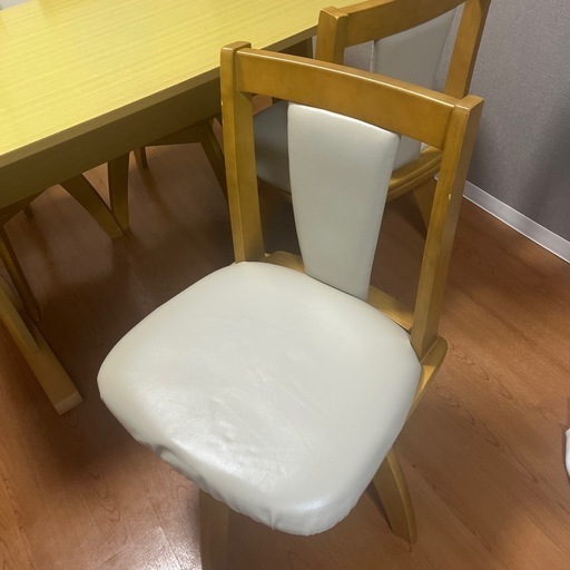 ダイニングテーブル、イスセット (まこち) 金山のダイニングセットの中古あげます・譲ります｜ジモティーで不用品の処分