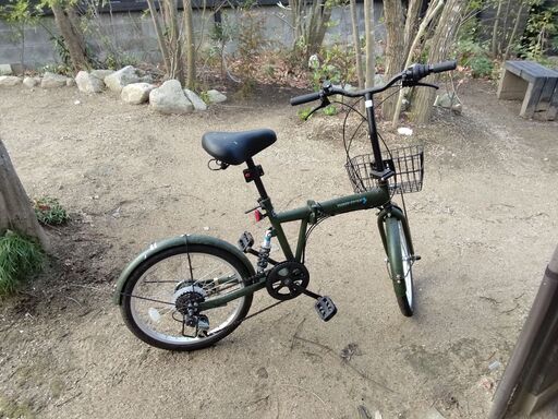 DAHON Gimmck D6 ホワイト 折りたたみ自転車 (光GENJI) 国立の折りたたみ自転車の中古あげます・譲ります｜ジモティーで不用品の処分