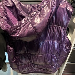 ダウンジャケットフード付き