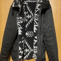 ワークマン　ボアジャケット　リバーシブル　Mの画像