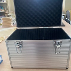 アタッシュケースの画像
