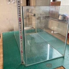 ※欠けあり 水漏れ無し 60cm ガラス水槽の画像