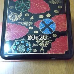 【再お値下げしました】三段重箱の画像