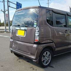 車検８年４月　片側パワースライドドア　N-BOXの画像