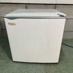 ◆482957 Abitelax アビテラックス 1ドア冷蔵庫 46L 1ドアノンフロン冷蔵庫 AR-460ED  サイズW45.0×H51.0×D45.0cm 2022年製 容積：46L