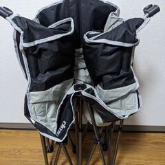 値下げ中！今月末まで！キャンプ用品　2人掛けソファの画像