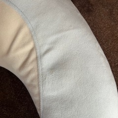 エールべべ　授乳クッションの画像