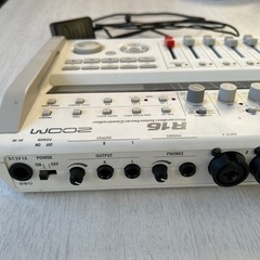 ZOOM R16 マルチトラックレコーダーの画像