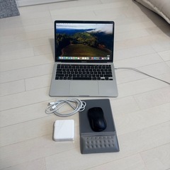 MacBooK Pro2020 13インチ32G/512G