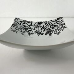 【未使用品】ヴェルサイユ 　ペアボウルと箸のセット　　　　No.182の画像