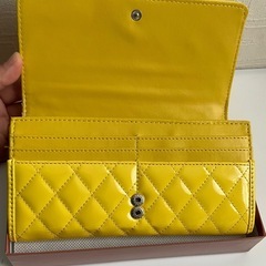 【新品】ポムポムプリン 長財布の画像
