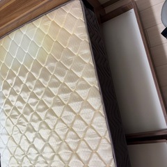 2/11まで　
ニトリ購入　棚付きシングルベッド　マットレス付の画像