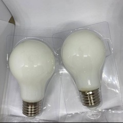 A60 LED エジソン電球　昼光色　2個　セット
