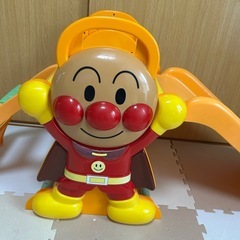 アンパンマン　滑り台の画像
