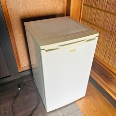 冷凍庫　ワンドア　動作確認OK　汚れあり