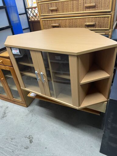 リサイクルショップどりーむ天保山店 No11995 大型テレビ台 無垢壁面収納型テレビボード 超美品 大量収納付き 配達設置可能 超お買い得品 -  テレビ台