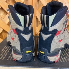 【愛品館江戸川店】アゾロ トレッキンングシューズ ゴアテックス 超美品  ID:107-051041-007の画像
