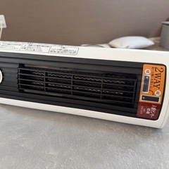 セラミックファンヒーターの画像