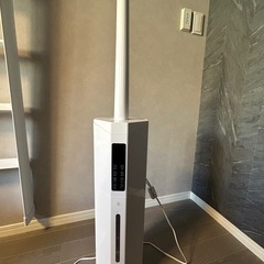 タワー型　9L超音波ハイブリッド
加湿器　リモコン付きの画像