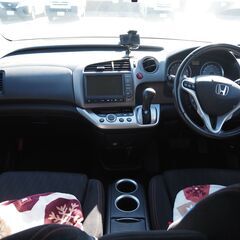 車検たっぷり ホンダ ストリーム 1.8 RSZ 後期型 冬用タイヤ付の画像