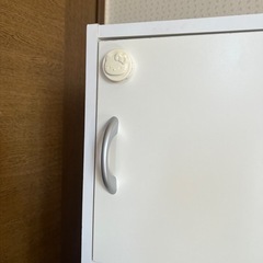 扉付き 3段ボックスの画像
