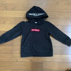 パーカー　110cm