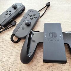 Nintendo Switch ジョイコンとグリップ)左右 純正　ジャンクの画像