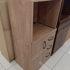☆ジモティ割あり☆ レンジ台 ナチュラルブラウン H119.5×D43.5×W60.5 クリーニング済み HJ5885 (リユース日立店)  日立の収納家具《食器棚、キッチン収納》の中古あげます・譲ります｜ジモティーで不用品の処分