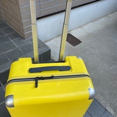 キャリーケース中古の画像