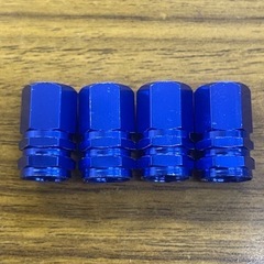 エアバルブキャップ 4個セット 未使用品 レッドの画像