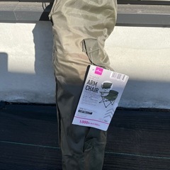 無料で　アウトドア折り畳みチェア　ダイソー の画像