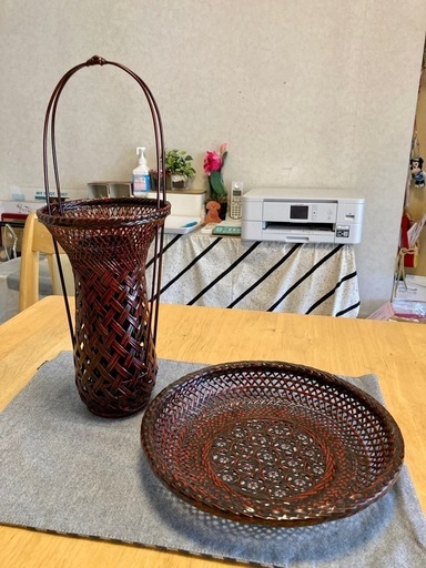 【再値下げ】籐製の花器と皿