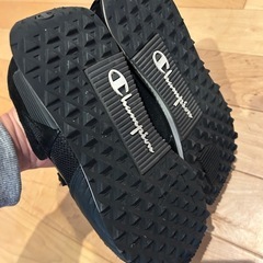 チャンピオン　黒スニーカー27cmの画像