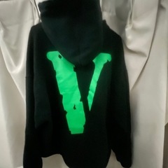 Vlone friends パーカー