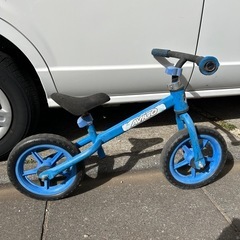 ストライダー