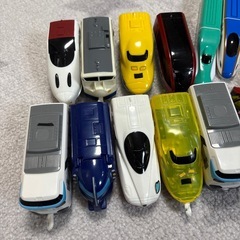電車のおもちゃセットの画像
