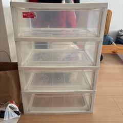 4段　チェスト