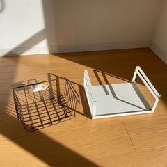 (取引中)　2個の　棚下　吊り下げバスケット　/カゴ
