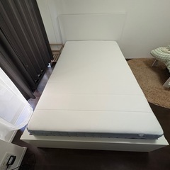 【届けます】IKEA セミダブルマットレス 良好の画像