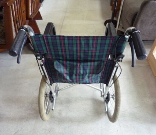 タヒラ アルミ介助式車いす TCD-9 介助ブレーキ付 折りたたみ可能 取扱