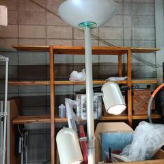 フロアライトIKEAの画像