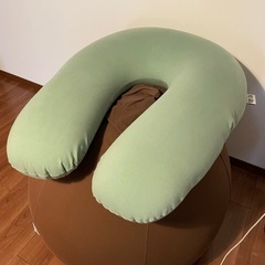 ［最終値下げ］ヨギボークッション、2セット買取希望の画像